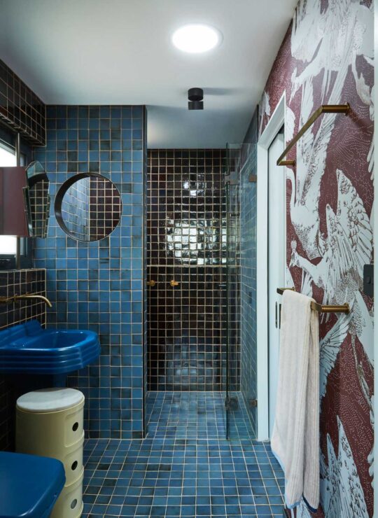 Bespoke blue themed bathroom by Denby Dowling Interior Design